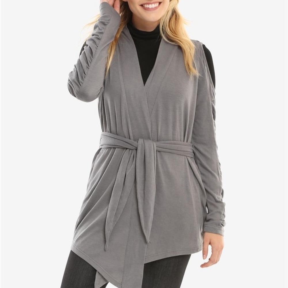 Her Universe Star Wars: The Last Jedi Rey Grey Cold Shoulder Cardigan
